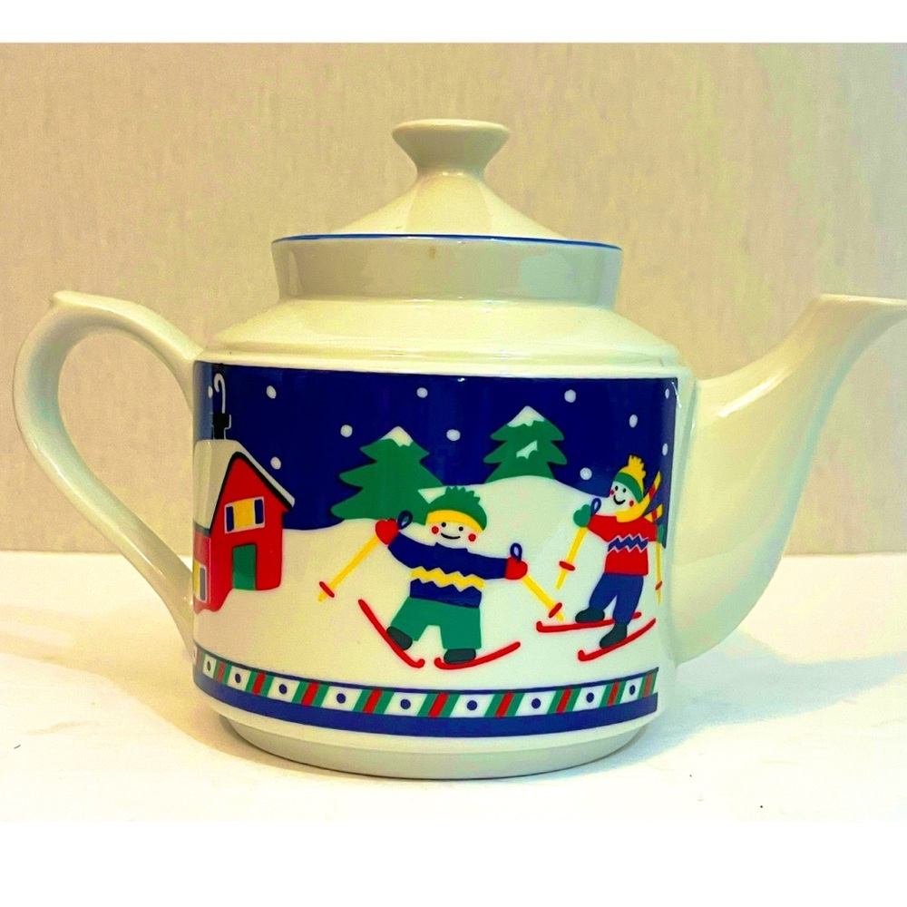 Winter Ski Scene Teapot Made in Japan